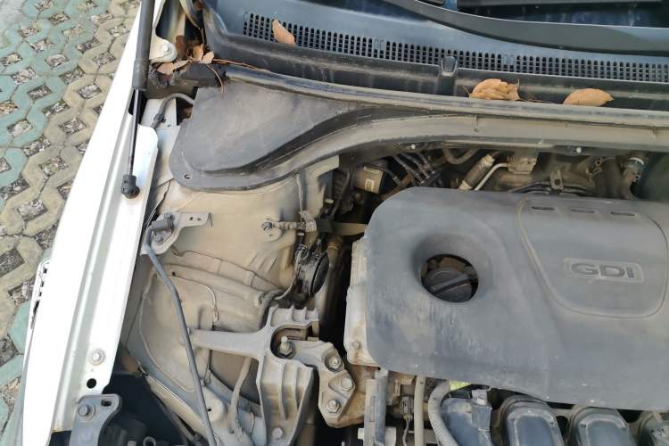 Used Hyundai Elantra (6th Generation / Lingdong) 2016 1.6L Automatic ZhiXuan – Elite Version Engine Bay Right
