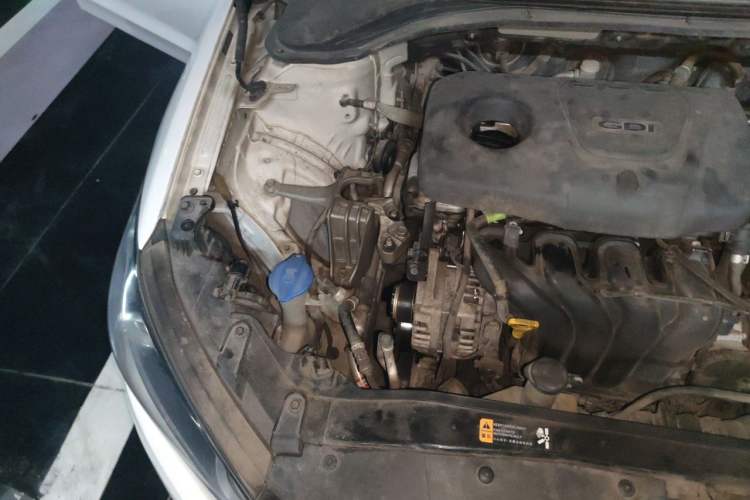 Used Hyundai Elantra (6th Generation / Lingdong) 2016 1.6L Automatic ZhiXuan – Elite Version Engine Bay Right