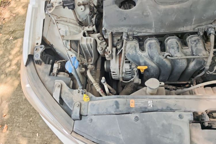 Used Hyundai Elantra (6th Generation / Lingdong) 2016 1.6L Manual ZhiXuan · Dynamic Model Engine Bay Right
