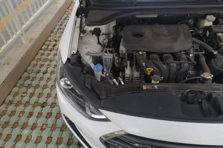 Used Hyundai Elantra (6th Generation / Lingdong) 2016 1.6L Automatic ZhiXuan – Elite Version Engine Bay Right