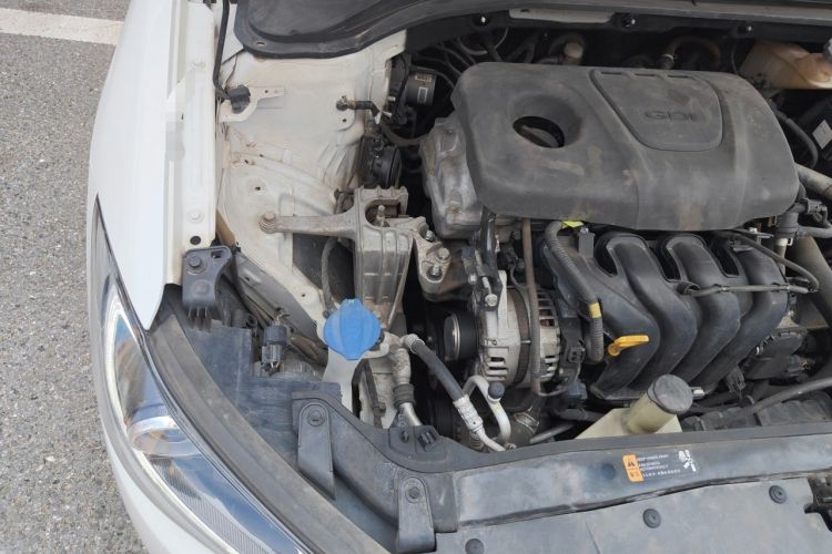 Used Hyundai Elantra (6th Generation / Lingdong) 2016 1.6L Automatic ZhiXuan – Elite Version Engine Bay Right