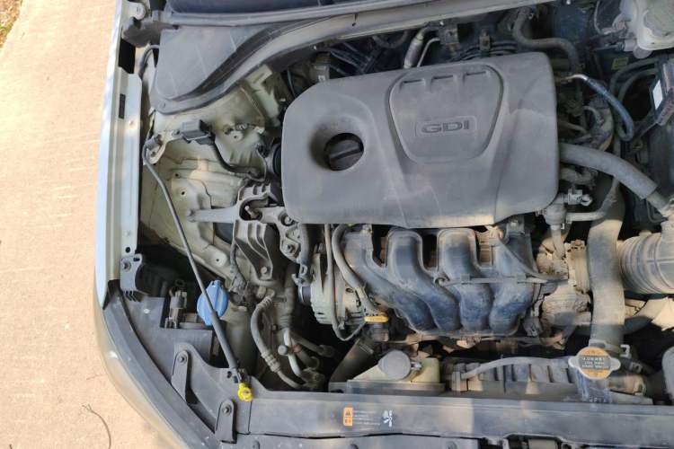 Used Hyundai Elantra (6th Generation / Lingdong) 2016 1.6L Automatic ZhiXuan – Elite Version Engine Bay Right