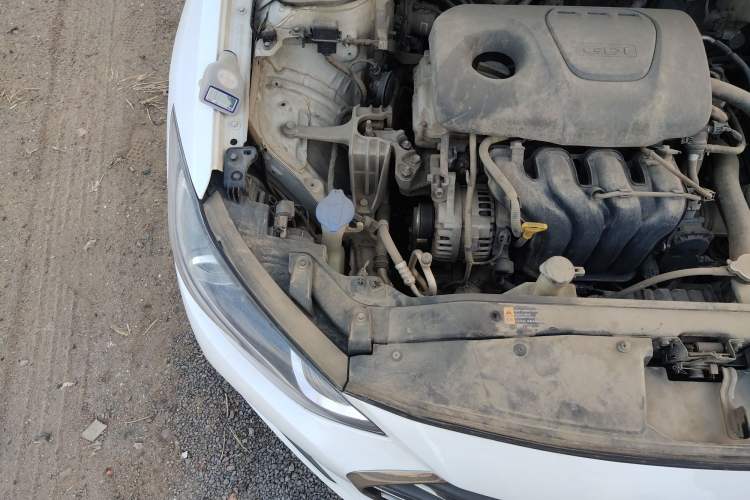 Used Hyundai Elantra (6th Generation / Lingdong) 2016 1.6L Automatic ZhiXuan – Elite Version Engine Bay Right