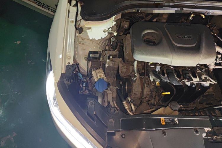 Used Hyundai Elantra (6th Generation / Lingdong) 2016 1.6L Automatic ZhiXuan – Elite Version Engine Bay Right