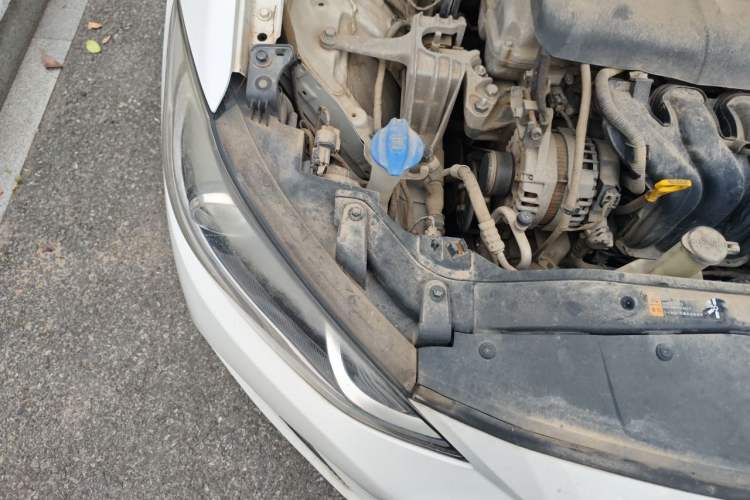 Used Hyundai Elantra (6th Generation / Lingdong) 2016 1.6L Automatic ZhiXuan – Elite Version Engine Bay Right
