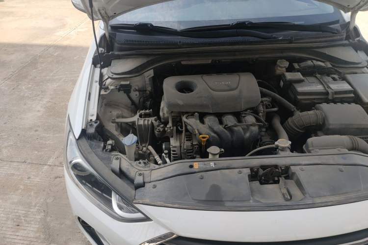 Used Hyundai Elantra (6th Generation / Lingdong) 2016 1.6L Automatic ZhiXuan – Elite Version Engine Bay Right