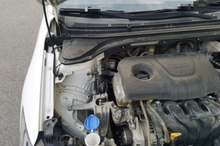 Used Hyundai Elantra (6th Generation / Lingdong) 2016 1.6L Automatic ZhiXuan – Elite Version Engine Bay Right