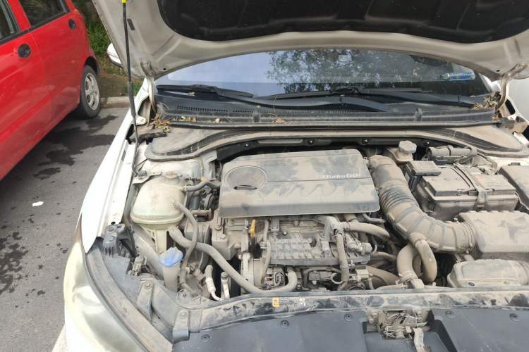 Used Hyundai Elantra (6th Generation / Lingdong) 2016 1.4T Dual-Clutch Xuan Dong · Dynamic Version Engine Bay Right