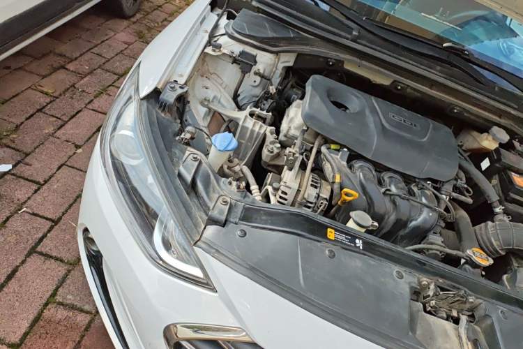 Used Hyundai Elantra (6th Generation / Lingdong) 2016 1.6L Automatic ZhiXuan – Elite Version Engine Bay Right
