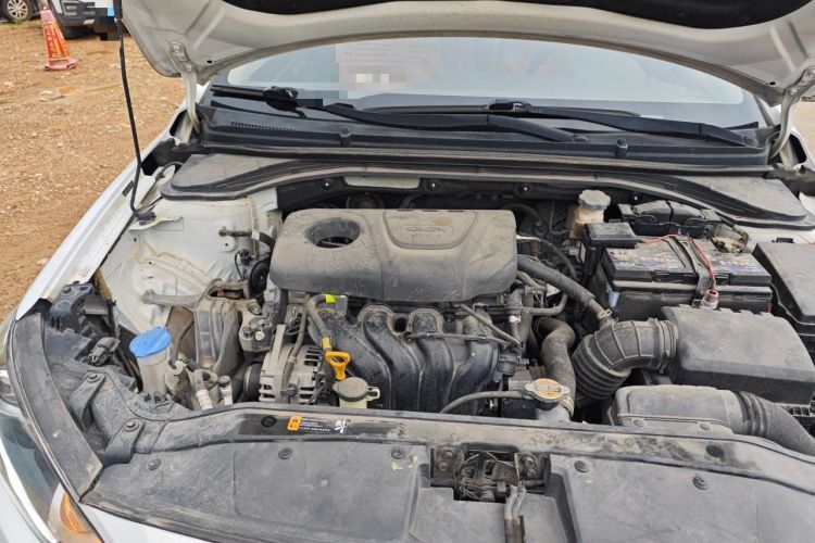 Used Hyundai Elantra (6th Generation / Lingdong) 2016 1.6L Automatic ZhiXuan – Elite Version Engine Bay Right