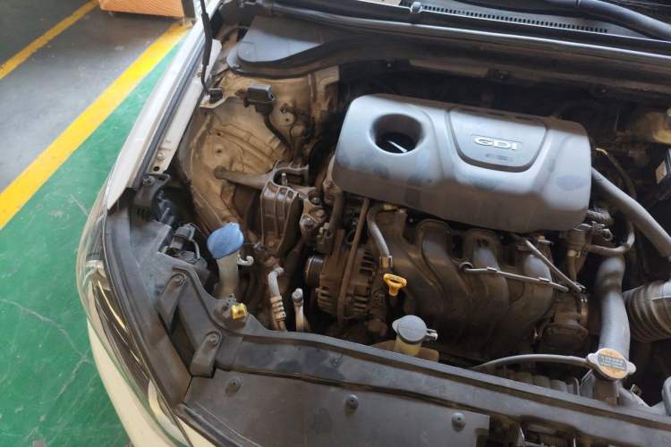 Used Hyundai Elantra (6th Generation / Lingdong) 2016 1.6L Automatic ZhiXuan – Elite Version Engine Bay Right
