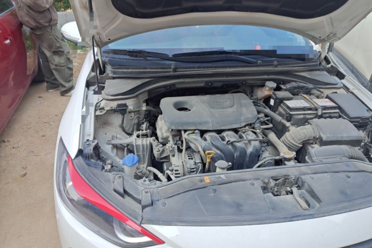 Used Hyundai Elantra (6th Generation / Lingdong) 2016 1.6L Automatic ZhiXuan – Elite Version Engine Bay Right