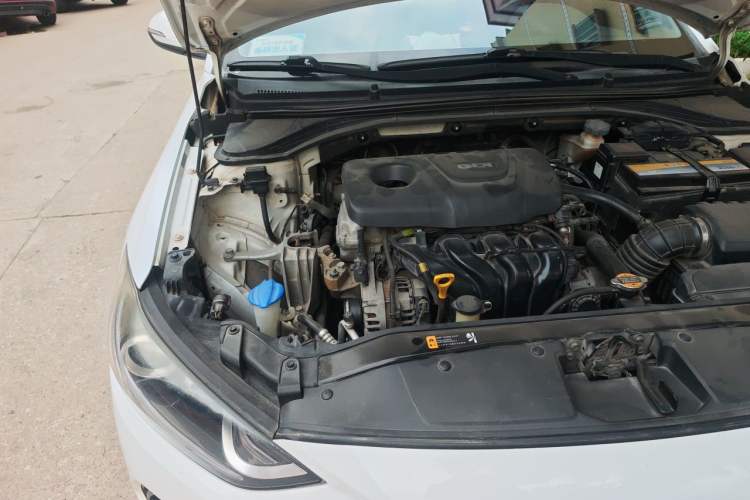 Used Hyundai Elantra (6th Generation / Lingdong) 2016 1.6L Automatic ZhiXuan · Luxury Version Engine Bay Right