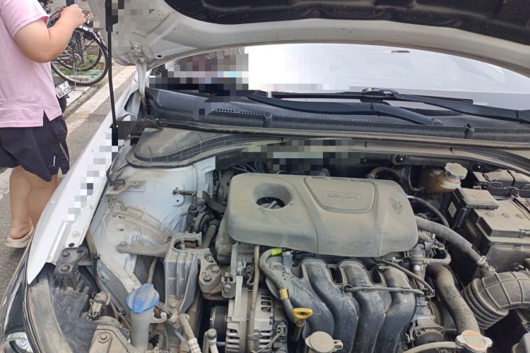 Used Hyundai Elantra (6th Generation / Lingdong) 2016 1.6L Automatic ZhiXuan – Elite Version Engine Bay Right