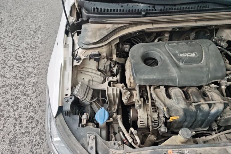 Used Hyundai Elantra (6th Generation / Lingdong) 2016 1.6L Automatic ZhiXuan – Elite Version Engine Bay Right