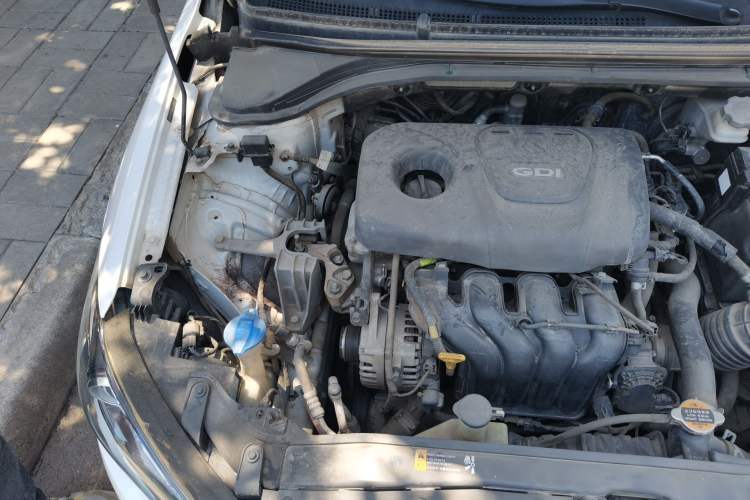 Used Hyundai Elantra (6th Generation / Lingdong) 2016 1.6L Automatic ZhiXuan – Elite Version Engine Bay Right