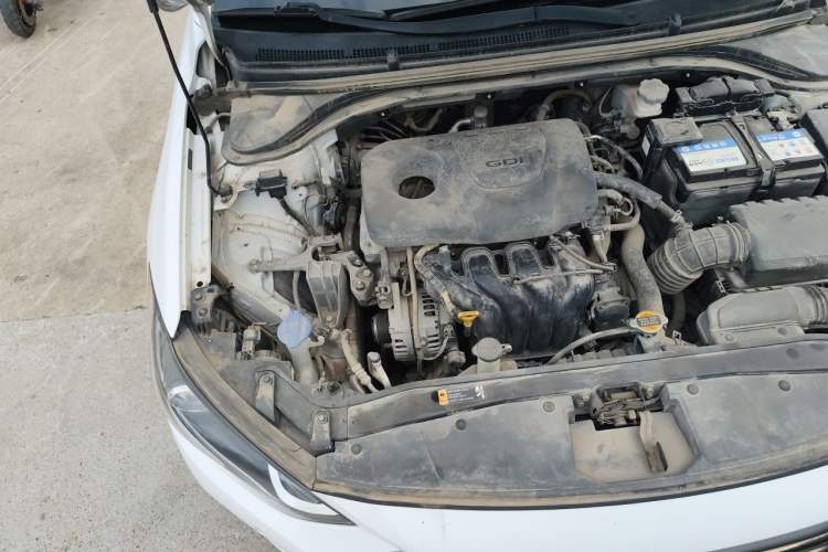 Used Hyundai Elantra (6th Generation / Lingdong) 2016 1.6L Automatic ZhiXuan · Luxury Version Engine Bay Right