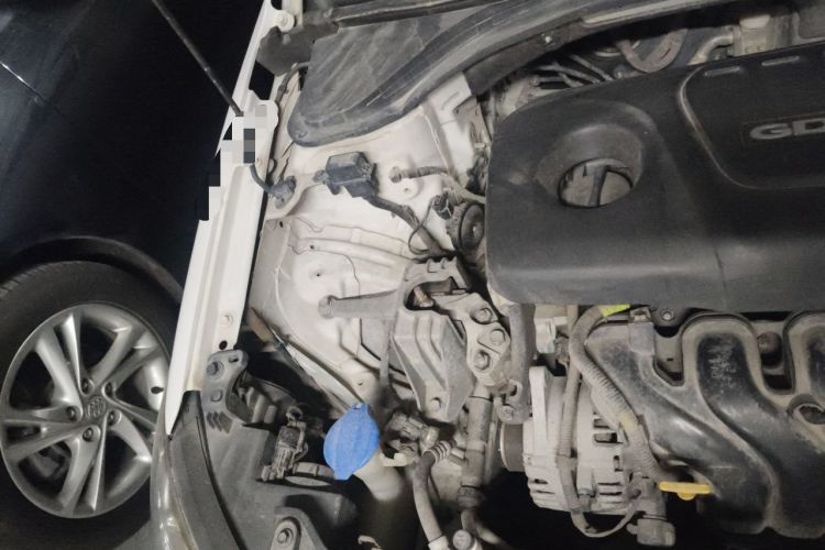 Used Hyundai Elantra (6th Generation / Lingdong) 2016 1.6L Automatic ZhiXuan – Elite Version Engine Bay Right
