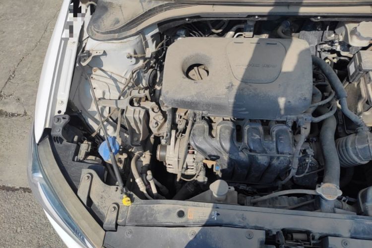 Used Hyundai Elantra (6th Generation / Lingdong) 2016 1.6L Manual ZhiXuan·Youth Edition Engine Bay Right