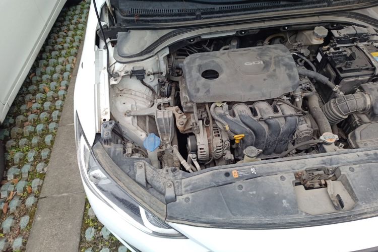 Used Hyundai Elantra (6th Generation / Lingdong) 2016 1.6L Automatic ZhiXuan – Elite Version Engine Bay Right