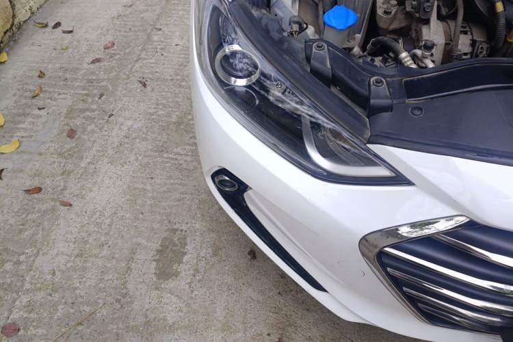 Used Hyundai Elantra (6th Generation / Lingdong) 2016 1.6L Automatic ZhiXuan – Elite Version Engine Bay Right