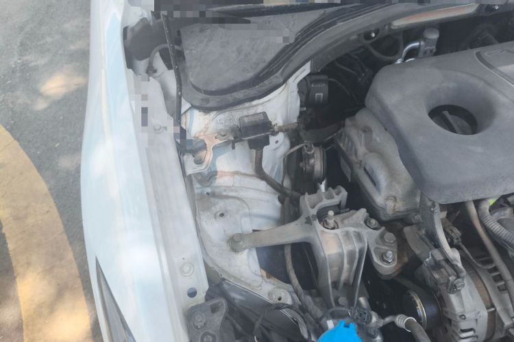 Used Hyundai Elantra (6th Generation / Lingdong) 2016 1.6L Automatic ZhiXuan – Elite Version Engine Bay Right