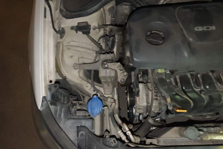 Used Hyundai Elantra (6th Generation / Lingdong) 2016 1.6L Automatic ZhiXuan – Elite Version Engine Bay Right