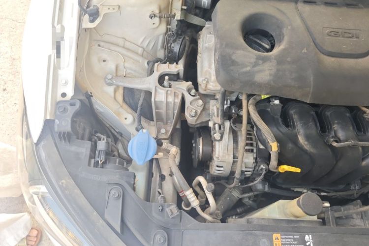 Used Hyundai Elantra (6th Generation / Lingdong) 2016 1.6L Automatic ZhiXuan – Elite Version Engine Bay Right