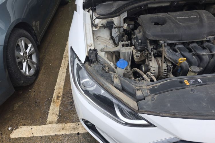 Used Hyundai Elantra (6th Generation / Lingdong) 2016 1.6L Manual ZhiXuan·Youth Edition Engine Bay Right