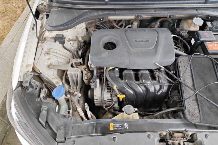 Used Hyundai Elantra (6th Generation / Lingdong) 2016 1.6L Automatic ZhiXuan – Elite Version Engine Bay Right
