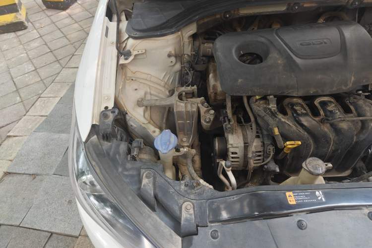Used Hyundai Elantra (6th Generation / Lingdong) 2016 1.6L Automatic ZhiXuan – Elite Version Engine Bay Right