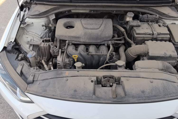 Used Hyundai Elantra (6th Generation / Lingdong) 2016 1.6L Manual ZhiXuan · Dynamic Model Engine Bay Right