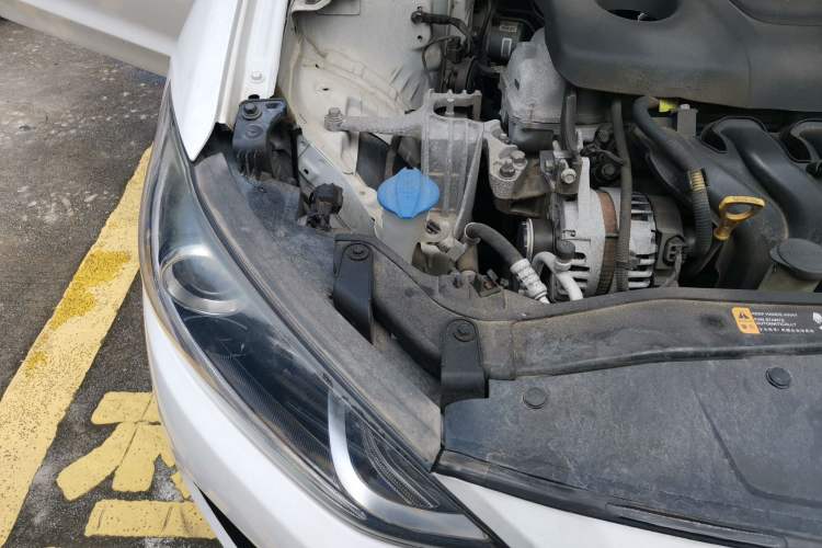Used Hyundai Elantra (6th Generation / Lingdong) 2016 1.6L Automatic ZhiXuan – Elite Version Engine Bay Right