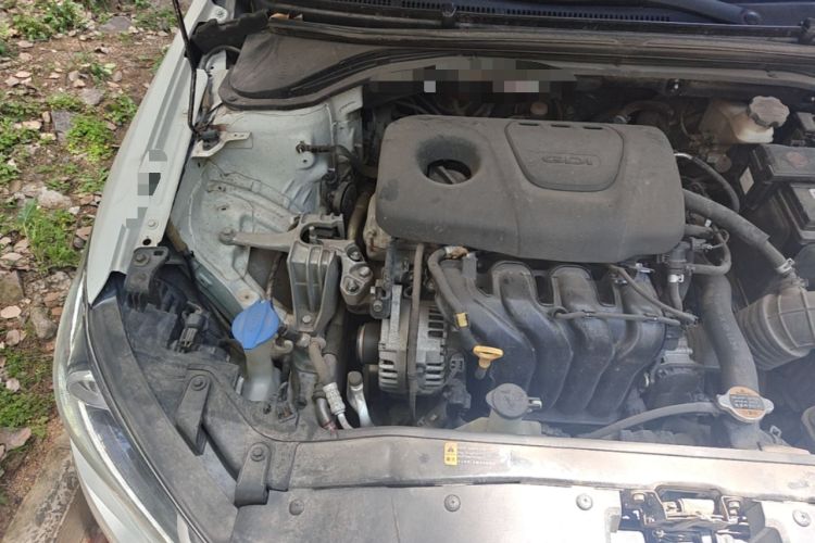 Used Hyundai Elantra (6th Generation / Lingdong) 2016 1.6L Automatic ZhiXuan – Elite Version Engine Bay Right