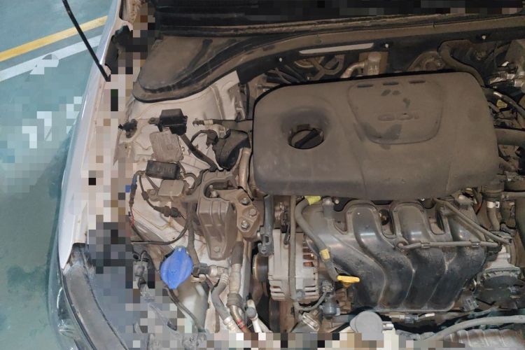 Used Hyundai Elantra (6th Generation / Lingdong) 2016 1.6L Automatic ZhiXuan – Elite Version Engine Bay Right