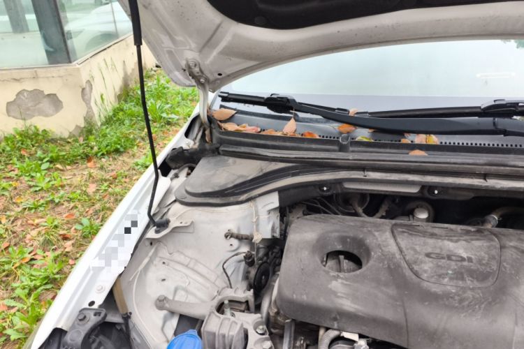 Used Hyundai Elantra (6th Generation / Lingdong) 2016 1.6L Automatic ZhiXuan – Elite Version Engine Bay Right