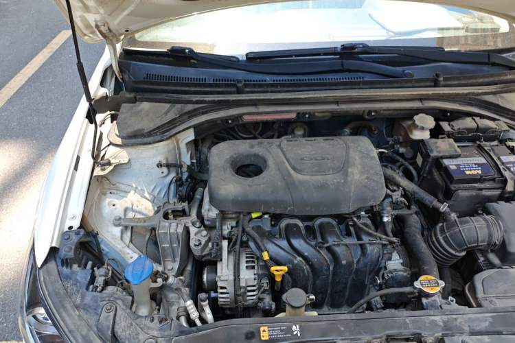 Used Hyundai Elantra (6th Generation / Lingdong) 2016 1.6L Automatic ZhiXuan – Elite Version Engine Bay Right