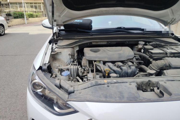 Used Hyundai Elantra (6th Generation / Lingdong) 2016 1.6L Automatic ZhiXuan – Elite Version Engine Bay Right