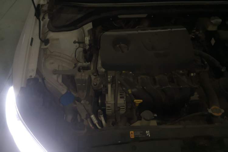 Used Hyundai Elantra (6th Generation / Lingdong) 2016 1.6L Automatic ZhiXuan – Elite Version Engine Bay Right