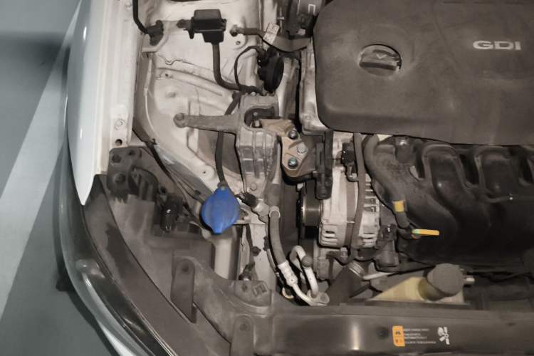 Used Hyundai Elantra (6th Generation / Lingdong) 2016 1.6L Automatic ZhiXuan – Elite Version Engine Bay Right