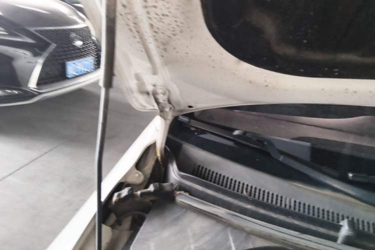 Used Hyundai Elantra (6th Generation / Lingdong) 2016 1.6L Automatic ZhiXuan – Elite Version Engine Bay Right