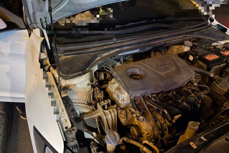 Used Hyundai Elantra (6th Generation / Lingdong) 2016 1.6L Automatic ZhiXuan – Elite Version Engine Bay Right