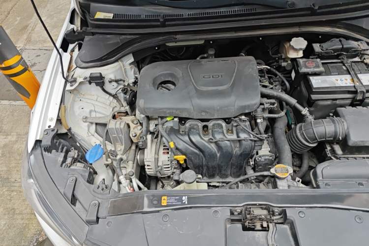 Used Hyundai Elantra (6th Generation / Lingdong) 2016 1.6L Automatic ZhiXuan – Elite Version Engine Bay Right