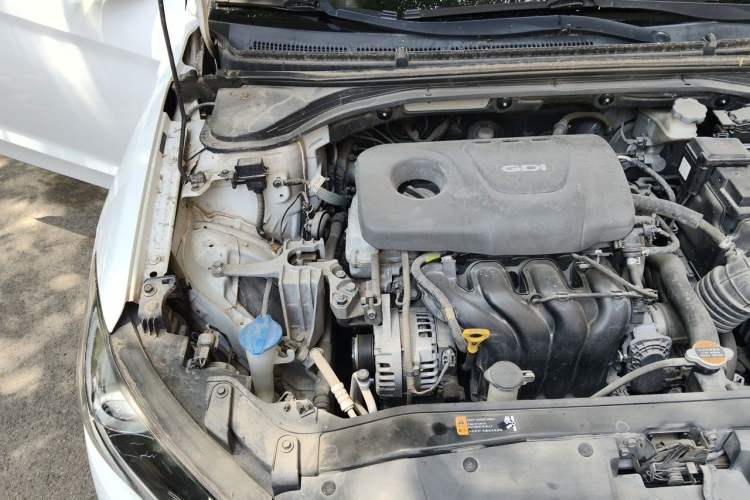 Used Hyundai Elantra (6th Generation / Lingdong) 2016 1.6L Automatic ZhiXuan – Elite Version Engine Bay Right
