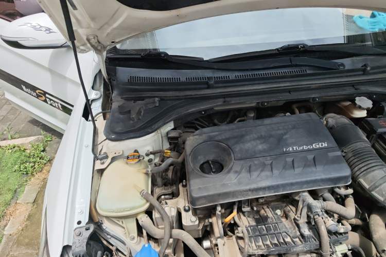 Used Hyundai Elantra (6th Generation / Lingdong) 2016 1.4T Dual-Clutch Xuan Dong · Dynamic Version Engine Bay Right