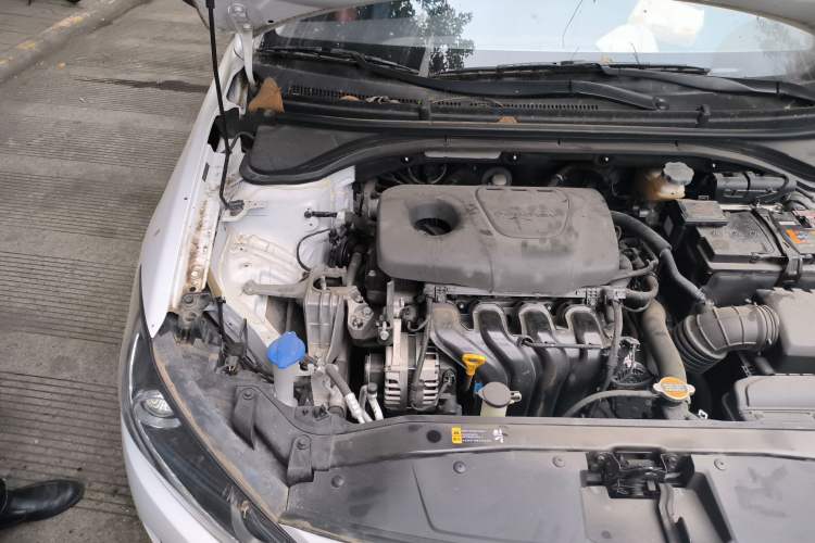 Used Hyundai Elantra (6th Generation / Lingdong) 2016 1.6L Manual ZhiXuan · Dynamic Model Engine Bay Right