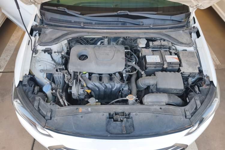 Used Hyundai Elantra (6th Generation / Lingdong) 2016 1.6L Automatic ZhiXuan – Elite Version Engine Bay