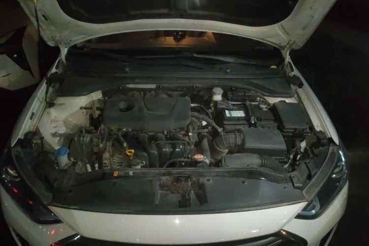 Used Hyundai Elantra (6th Generation / Lingdong) 2016 1.6L Automatic ZhiXuan – Elite Version Engine Bay