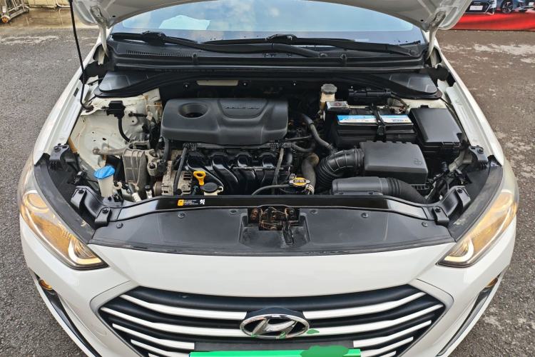 Used Hyundai Elantra (6th Generation / Lingdong) 2016 1.6L Manual ZhiXuan · Dynamic Model Engine Bay