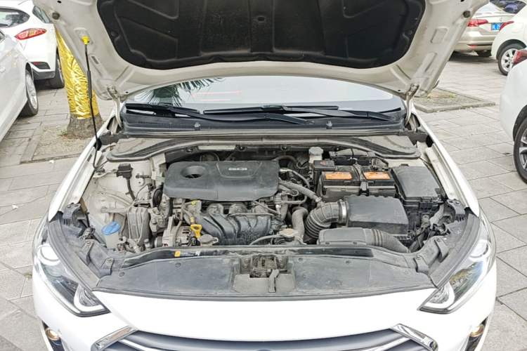Used Hyundai Elantra (6th Generation / Lingdong) 2016 1.6L Automatic ZhiXuan · Luxury Version Engine Bay